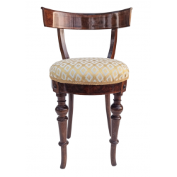 Krzesło w stylu Biedermeier, ok. 1840, fornirowane mahoniem, politurowane. Po konserwacji. 